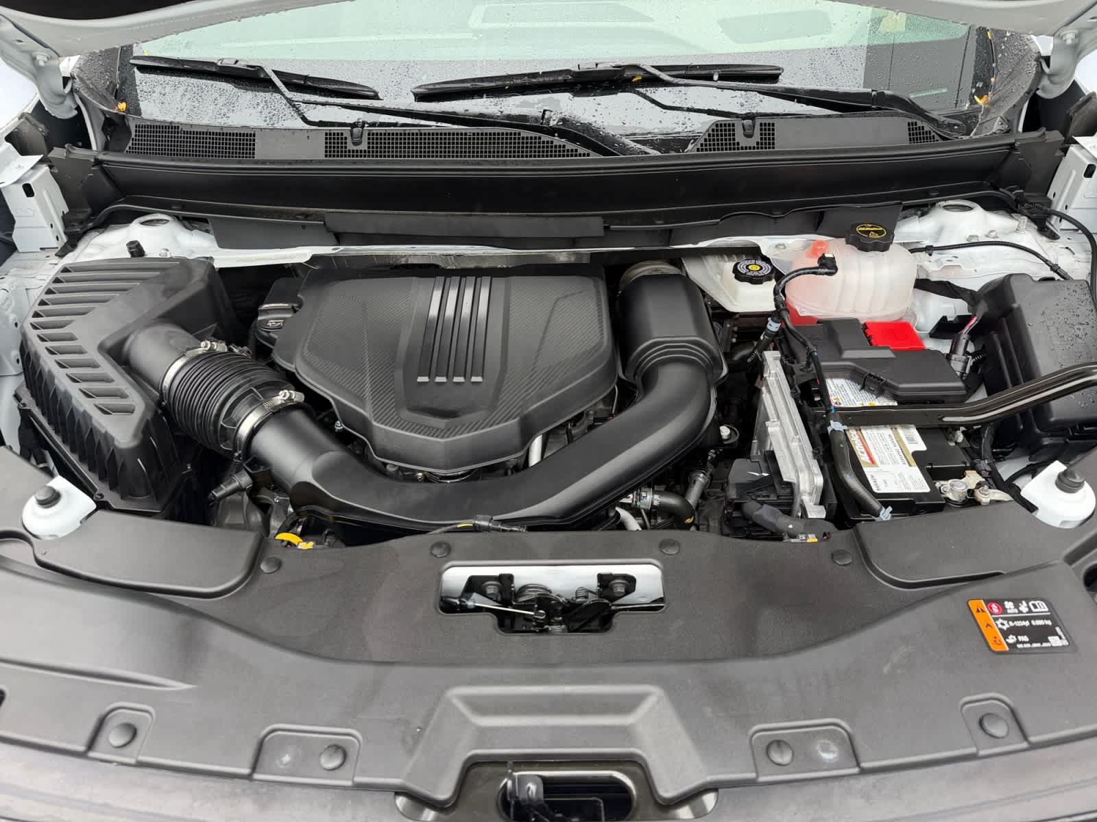 Used 2025 GMC Acadia Elevation w/ Super Cruise Package FWD image 8