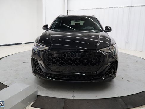 Used 2025 Audi RS Q8 performance image 11