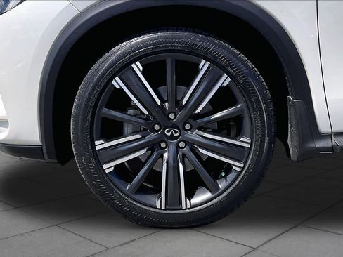 Used 2021 INFINITI QX50 Luxe w/ Appearance Package FWD image 15