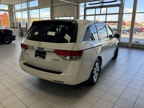 Used 2016 Honda Odyssey EX image 8