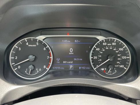 Used 2025 Nissan Altima 2.5 SV FWD image 12