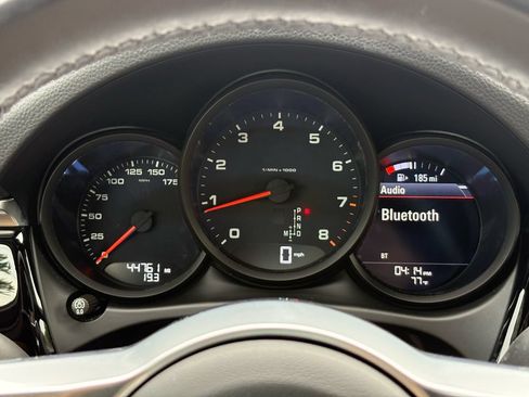 Used 2021 Porsche Macan w/ Premium Package Plus AWD/4WD image 21