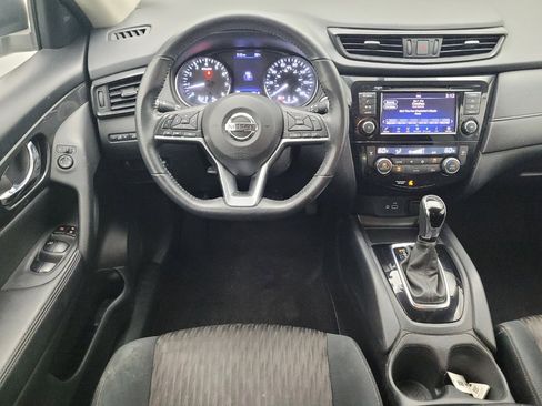 Used 2018 Nissan Rogue SV FWD image 22