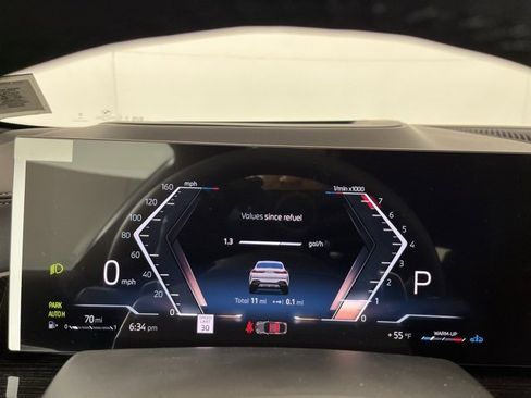 New 2026 BMW X6 xDrive40i w/ Executive Package image 14