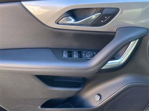 Used 2021 Chevrolet Blazer LT image 15