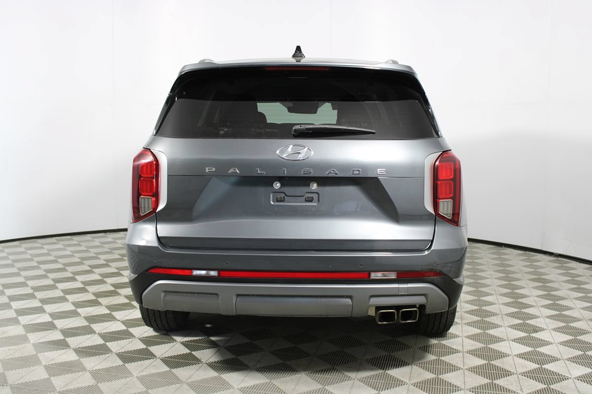 Used 2025 Hyundai Palisade SEL FWD image 5