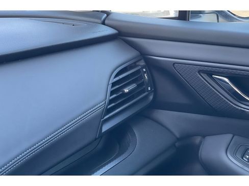 Used 2025 Subaru Outback Premium image 30