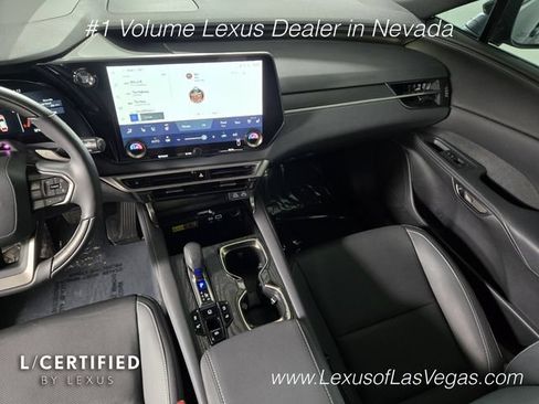 Certified 2025 Lexus RX 350 Premium w/ Convenience Package AWD/4WD image 18