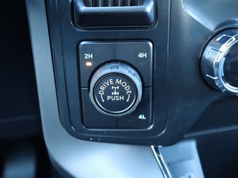 New 2025 Ford F150 XLT w/ Equipment Group 302A MID image 9