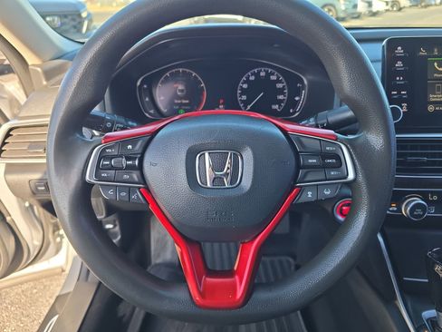 Used 2019 Honda Accord EX image 25