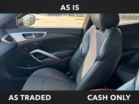 Used 2016 Hyundai Veloster w/ Option Group 03 image 18