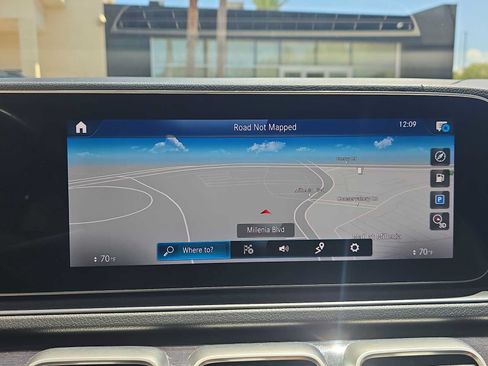 Used 2020 Mercedes-Benz GLS 450 4MATIC image 17
