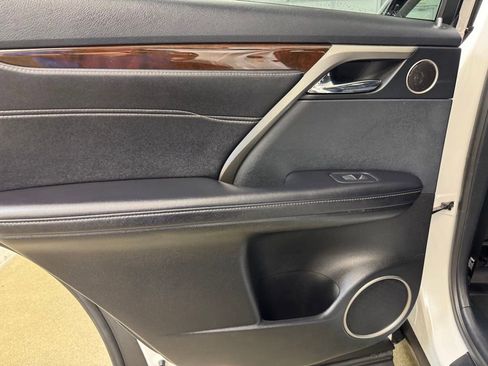 Used 2019 Lexus RX 350 AWD w/ Navigation Package image 16