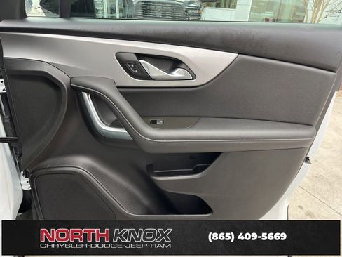 Used 2024 Chevrolet Blazer LT image 27