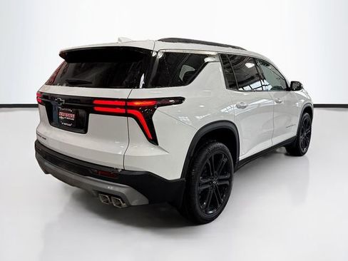 New 2026 Chevrolet Traverse LT w/ LPO, Floor Liner Package image 6