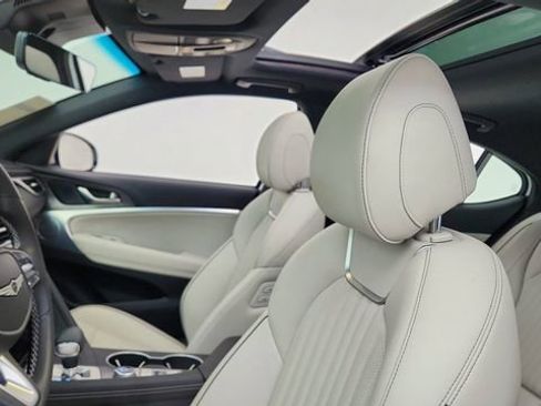 Used 2025 Genesis G70 3.3T Advanced image 34