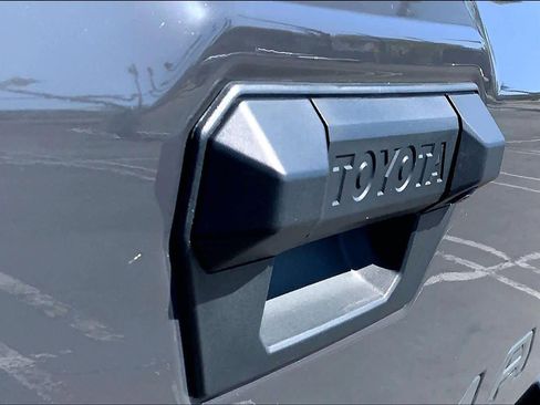 Used 2025 Toyota Tacoma SR5 RWD image 28