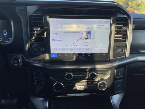 New 2025 Ford F150 Platinum w/ Equipment Group 702A High image 24