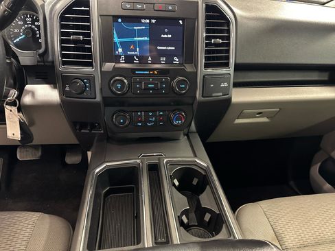 Used 2019 Ford F150 XLT w/ Equipment Group 302A Luxury AWD/4WD image 22