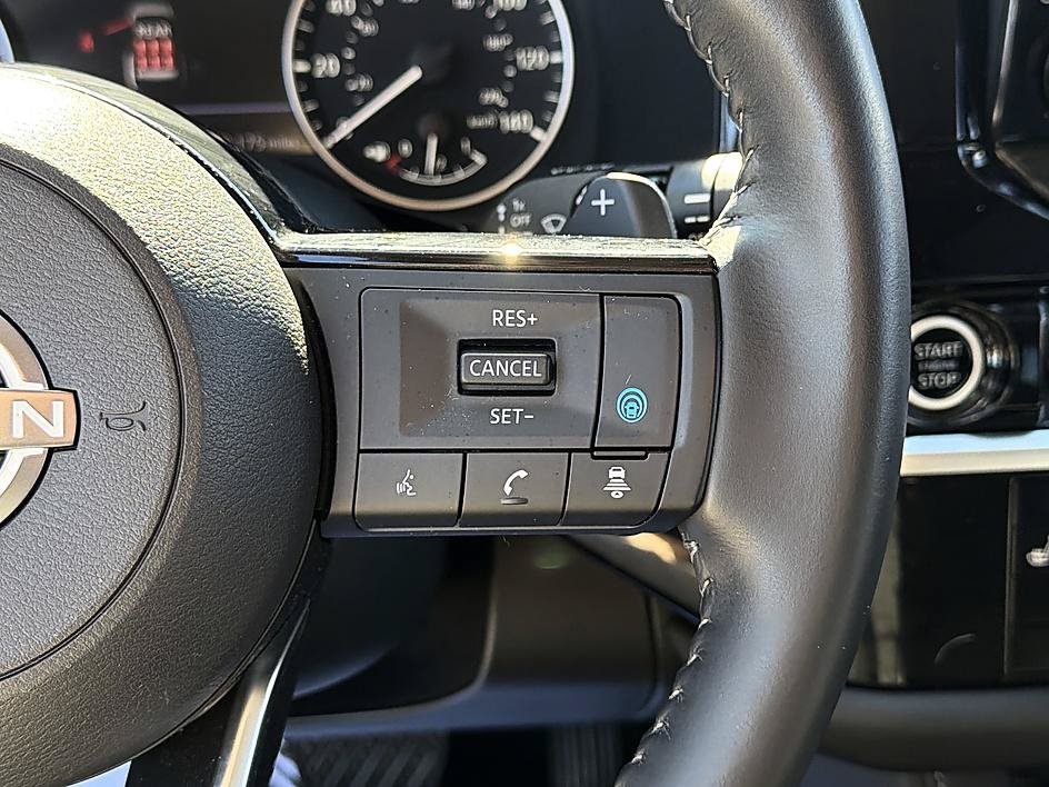 Used 2024 Nissan Pathfinder SL AWD/4WD image 24