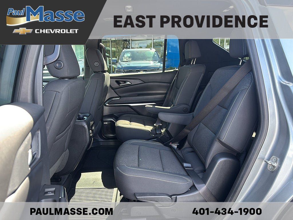 Certified 2024 Chevrolet Traverse LT w/ Enhanced Driving Package AWD/4WD image 15