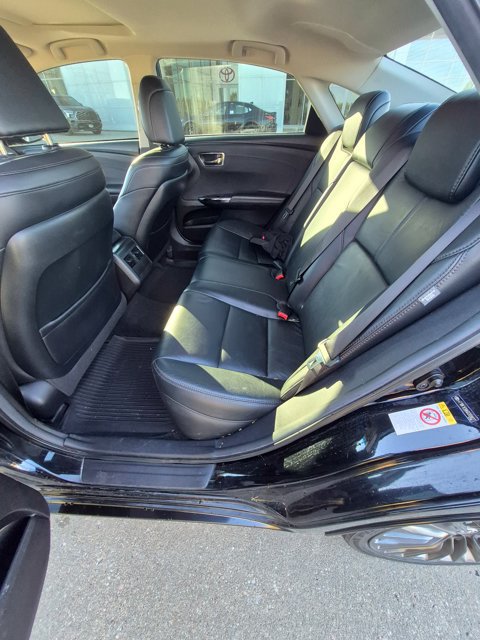 Used 2016 Toyota Avalon Touring FWD image 13