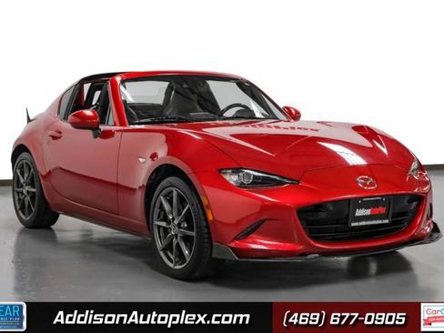Used 2017 MAZDA MX-5 Miata RF Grand Touring image 1