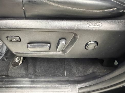 Used 2020 Toyota Tundra Platinum AWD/4WD image 24