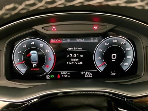 Certified 2025 Audi Q8 Premium Plus image 20