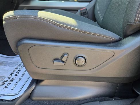 New 2026 RAM 1500 Big Horn AWD/4WD image 16