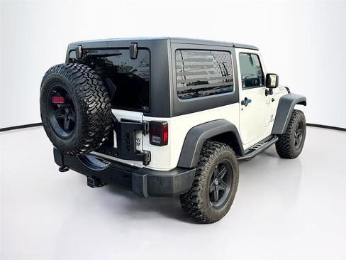 Used 2017 Jeep Wrangler Sport image 7