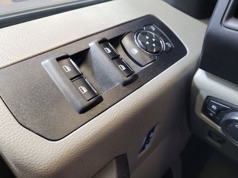 Used 2017 Ford F150 XL w/ Equipment Group 101A Mid image 27