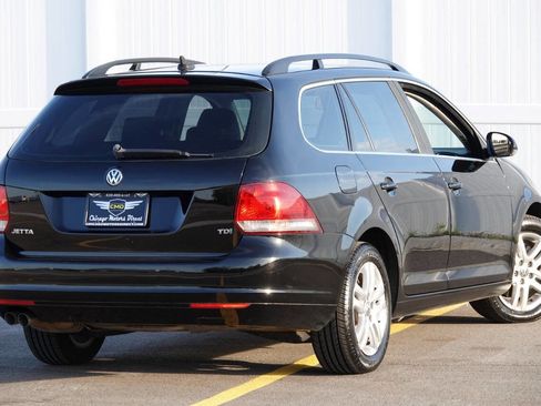 Used 2014 Volkswagen Jetta TDI FWD image 25