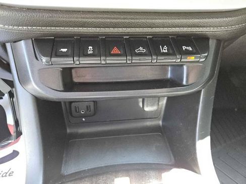 Used 2021 GMC Canyon Elevation w/ Driver Alert Package AWD/4WD image 24