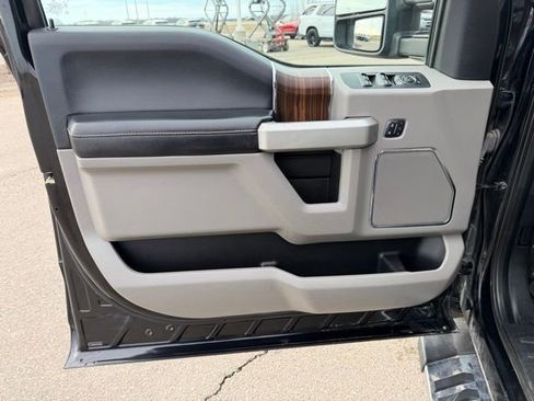 Used 2016 Ford F150 Lariat w/ Equipment Group 502A Luxury image 20