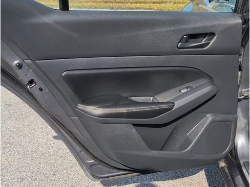 Used 2024 Nissan Altima 2.5 SV image 20