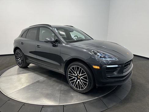Used 2026 Porsche Macan Turbo AWD/4WD image 9