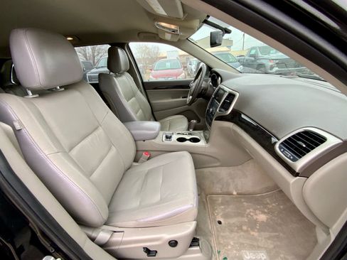 Used 2012 Jeep Grand Cherokee Laredo image 23
