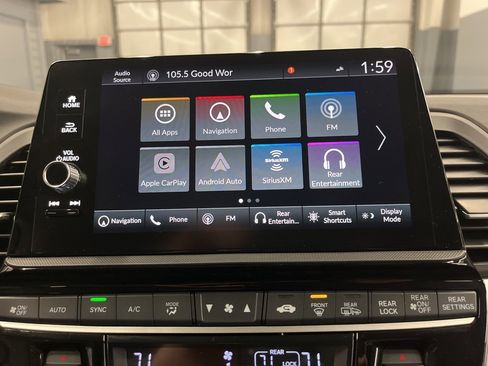 Used 2025 Honda Odyssey Touring image 18