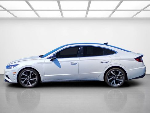 Used 2022 Hyundai Sonata SEL Plus FWD image 2