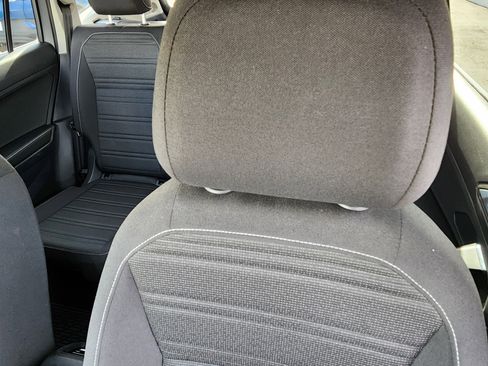 Used 2023 Volkswagen Tiguan S image 17