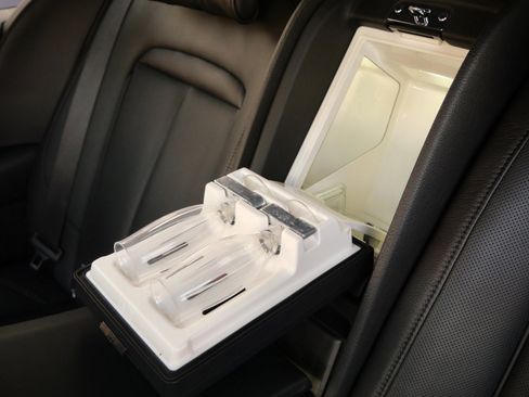 Used 2019 Rolls-Royce Cullinan image 19