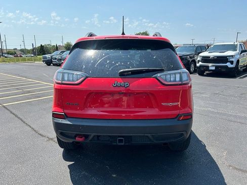 Used 2019 Jeep Cherokee Trailhawk AWD/4WD image 10
