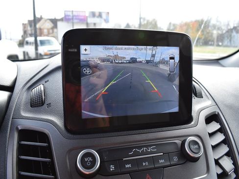 Used 2020 Ford Transit Connect XL image 16