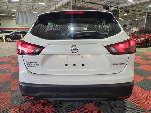 Used 2017 Nissan Rogue Sport SV AWD/4WD image 7