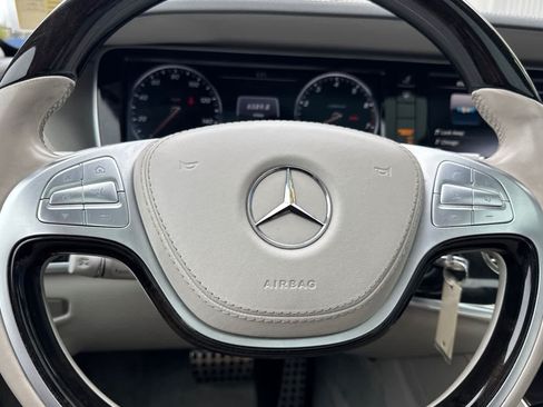 Used 2015 Mercedes-Benz S 550 Sedan image 23