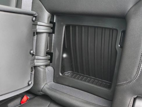 Used 2019 Chevrolet Silverado 1500 LTZ image 20