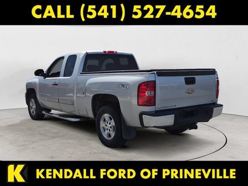 Used 2008 Chevrolet Silverado 1500 LT w/ Power Pack Plus AWD/4WD image 3
