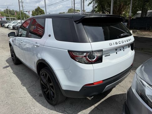 Used 2016 Land Rover Discovery Sport HSE Luxury image 5