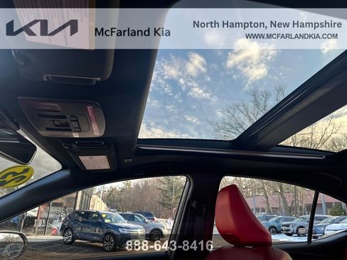 Used 2025 Toyota Camry Hybrid image 22